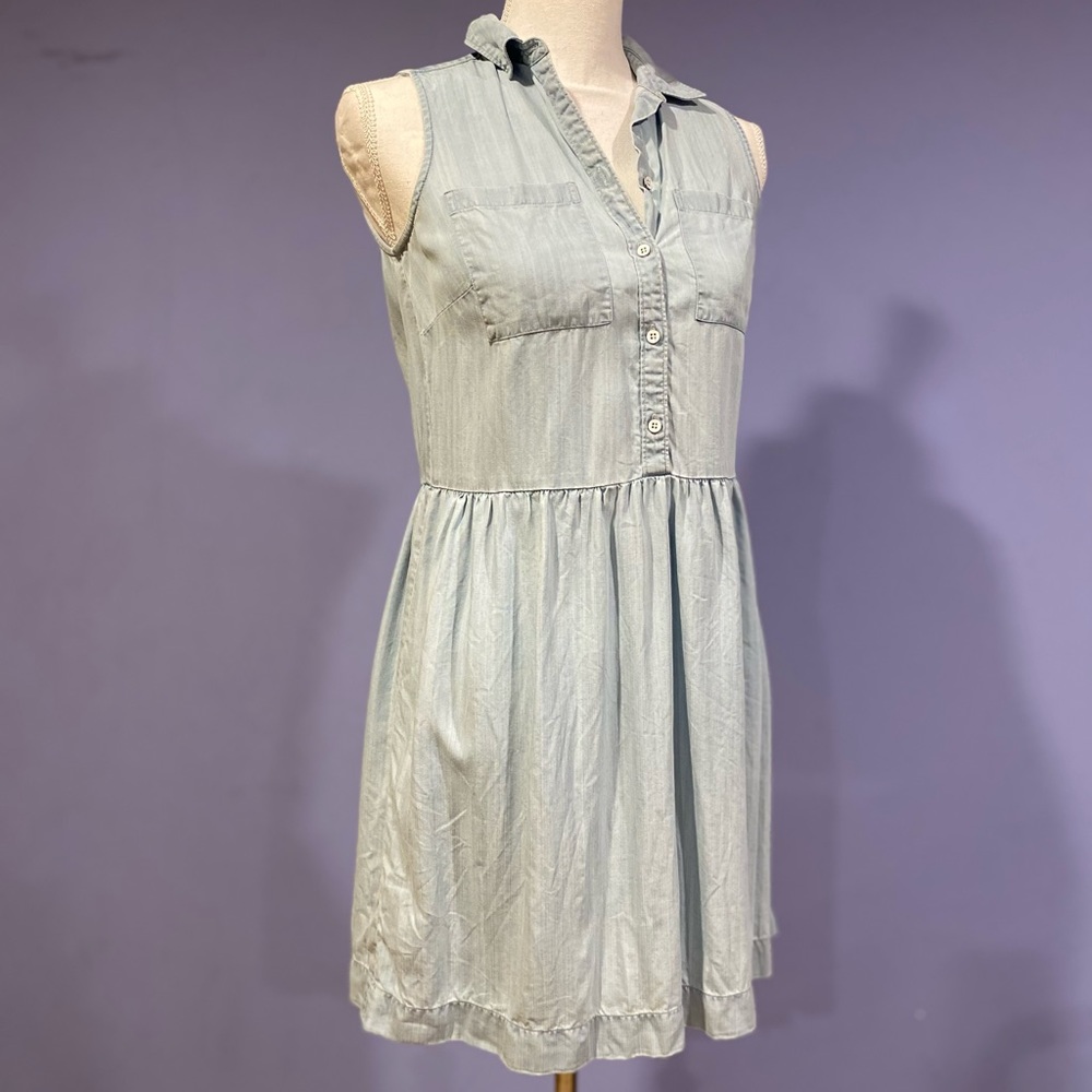 Cute LOFT Denim Dress